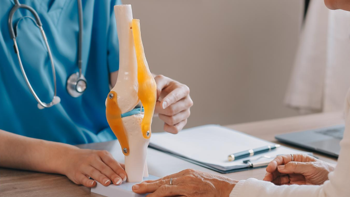 joint revision surgery in Dubai