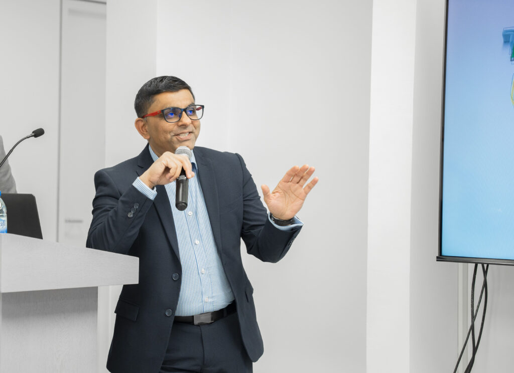 Dr. Sadiq Bhayani